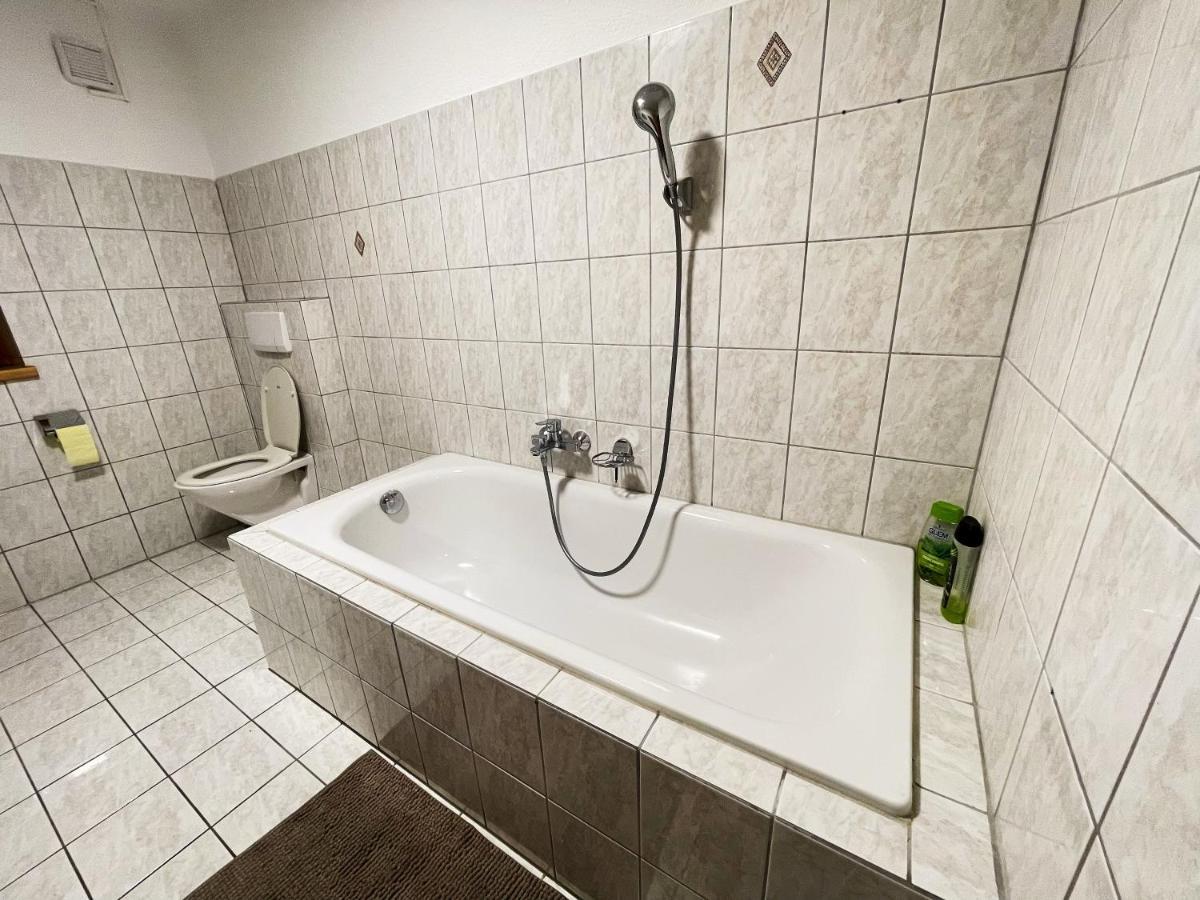 Frog'S Palace 3 Altach Екстериор снимка